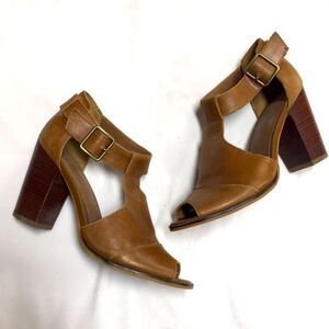 Nine West • Open Toe Brown Leather Heel Size 7.5
